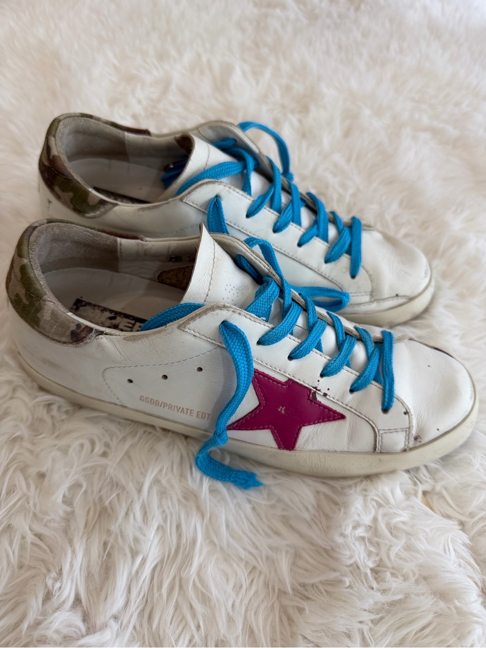 Golden Goose White Sneakers with Pink Star and Blue Laces Size 39 US 9